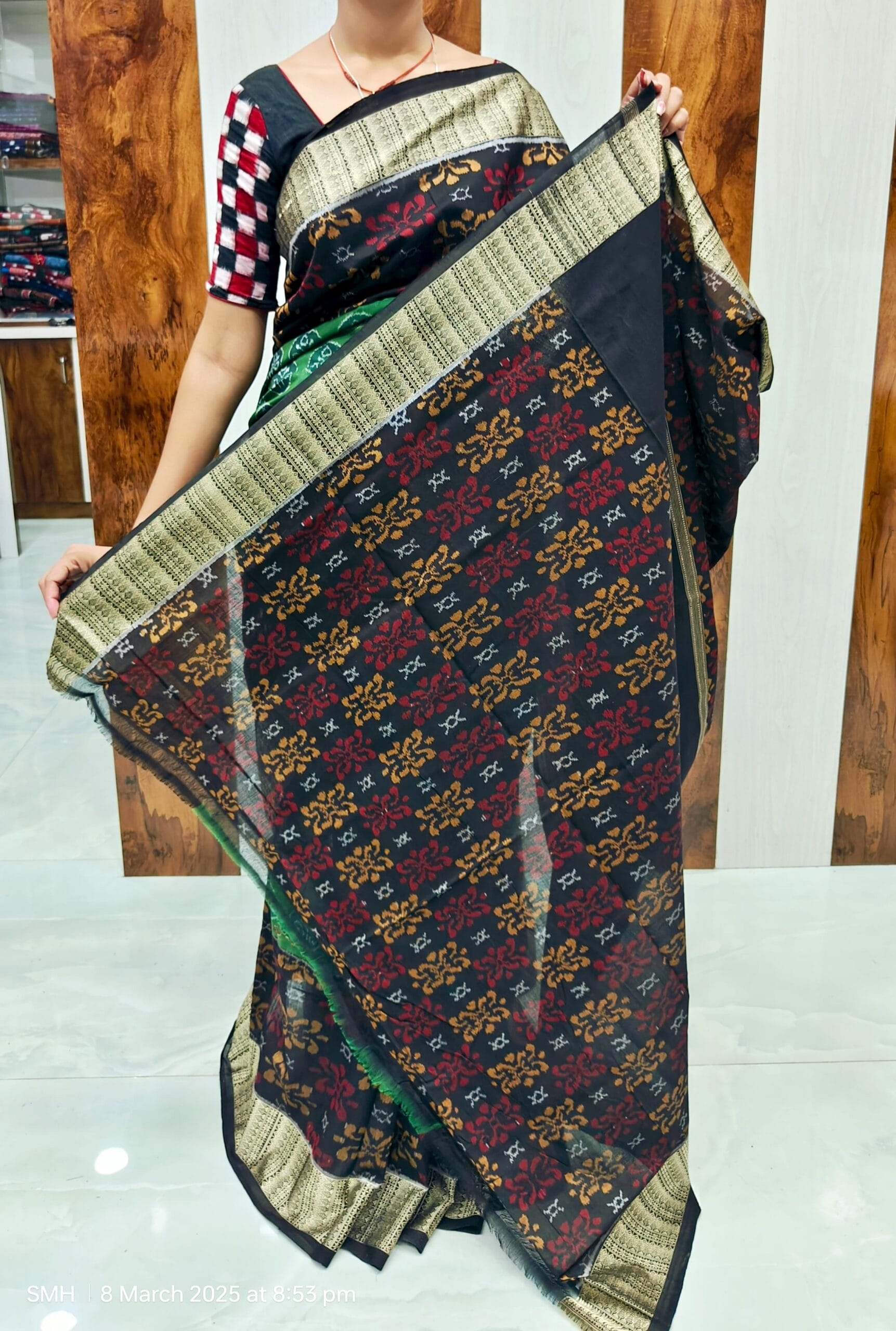 Sambalpur saree with fish border - Image 10