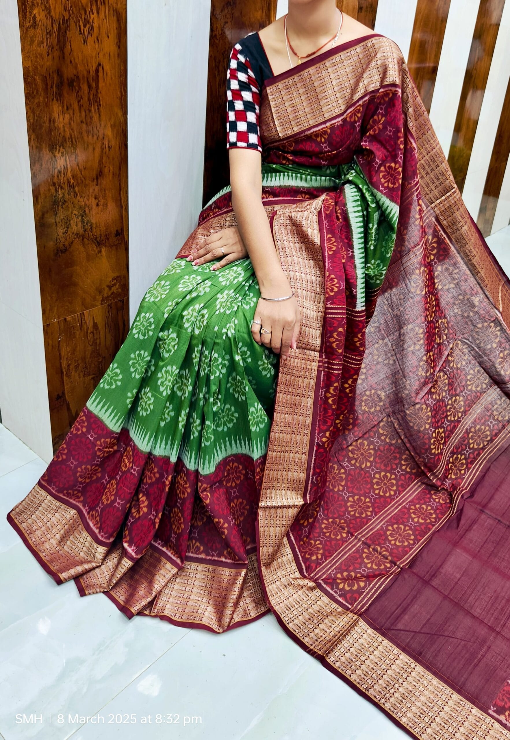 Sambalpur saree with fish border - Image 4