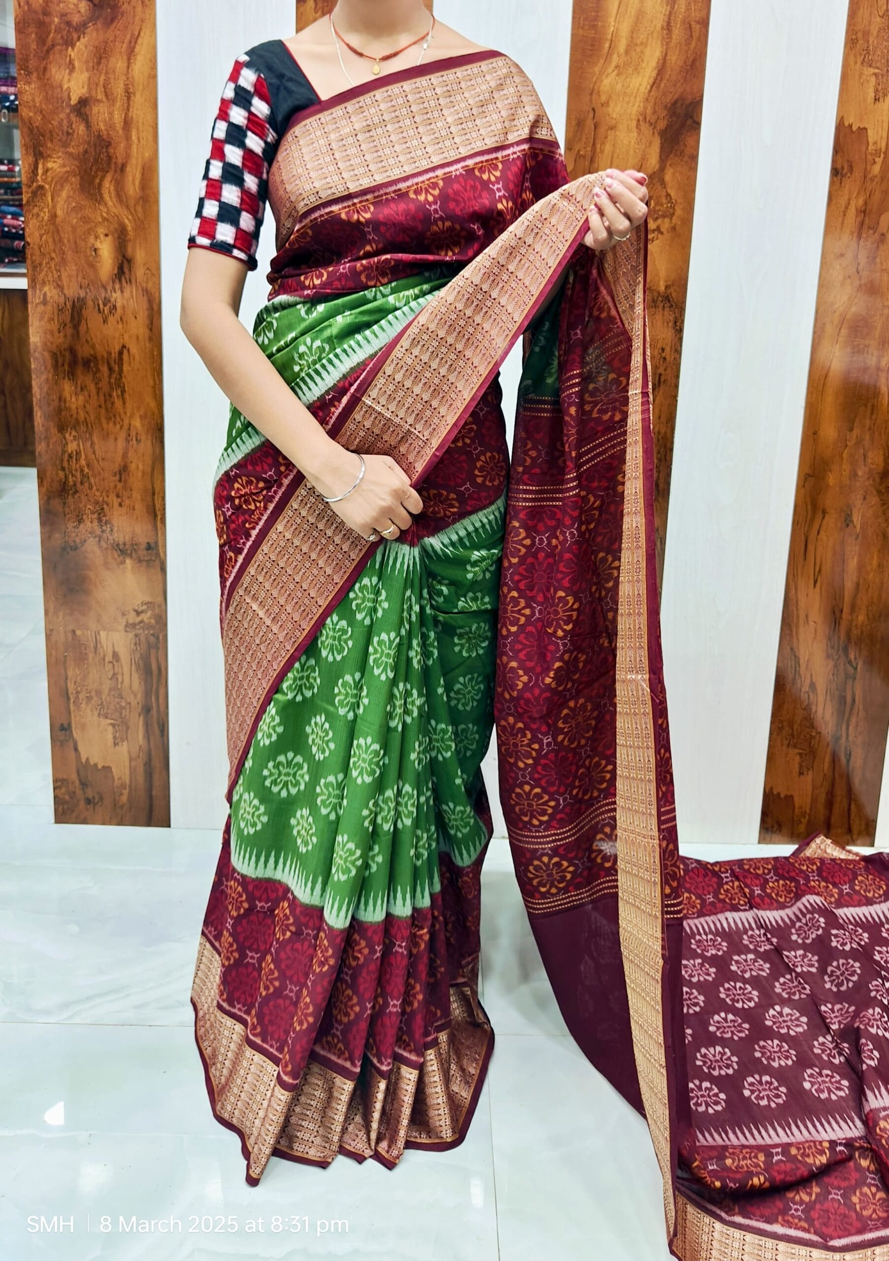 Sambalpur saree with fish border - Image 3